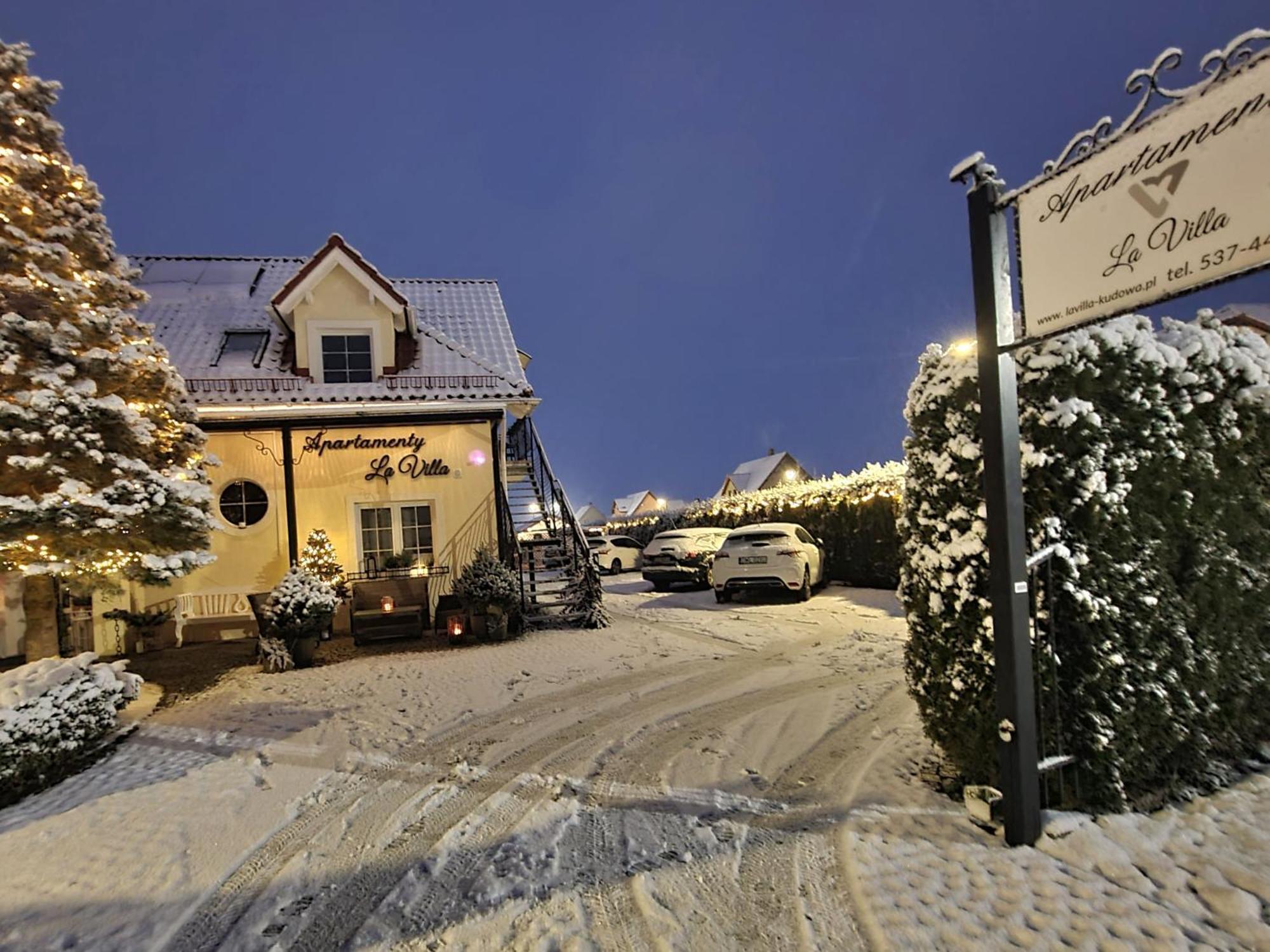 Apartamenty "La Villa" Z Klimatyzacja, Ogrodem, Parkingiem, Blisko Centrum Kudowa-Zdrój Exterior foto