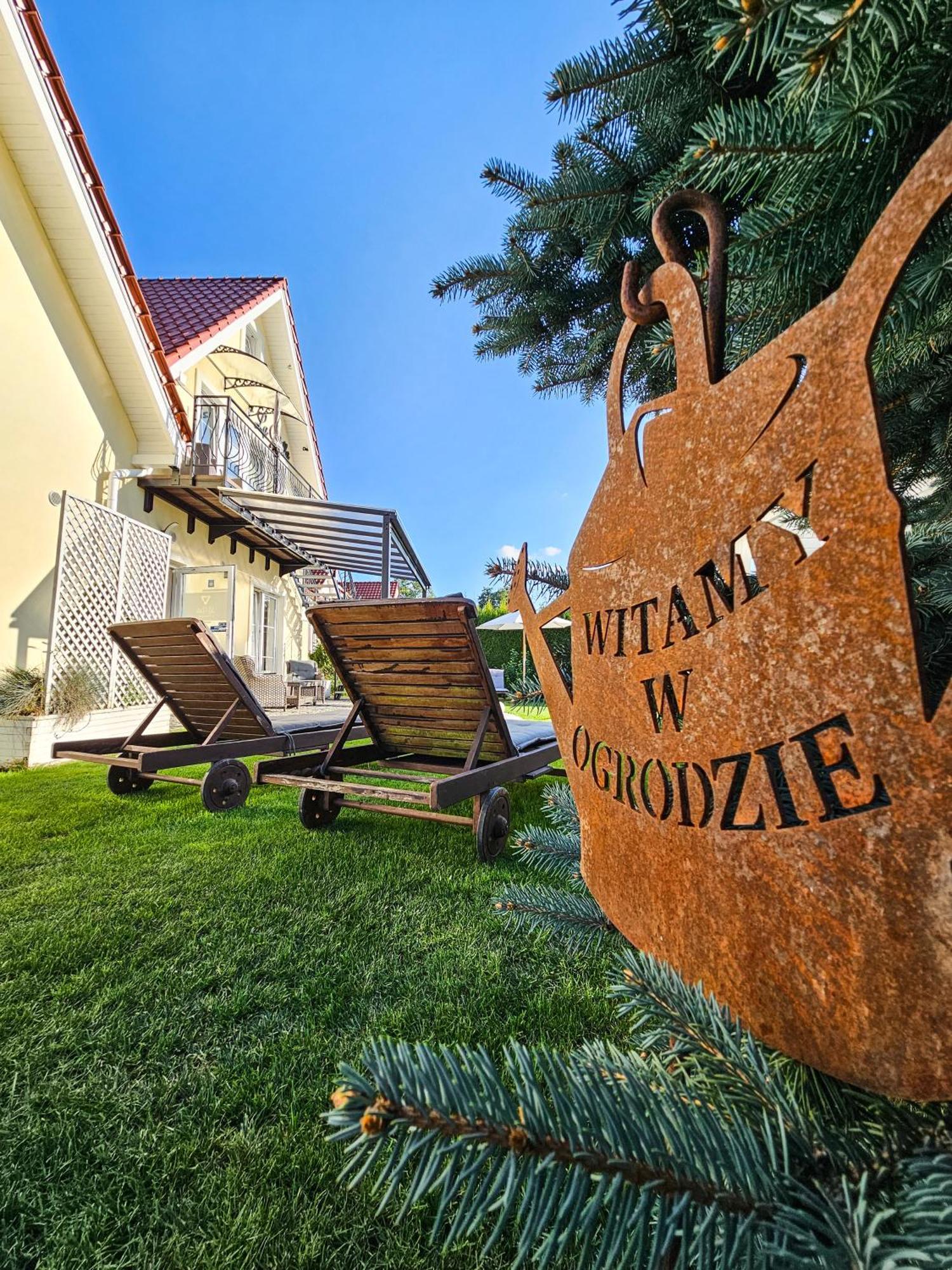 Apartamenty "La Villa" Z Klimatyzacja, Ogrodem, Parkingiem, Blisko Centrum Kudowa-Zdrój Exterior foto